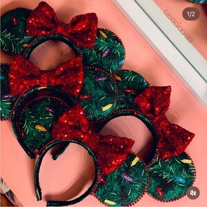 NEW LIGHT UP CHRISTMAS TREE DISNEY EAR ONE